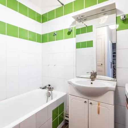 Apartment Cosy Proche Arc De Triomphe