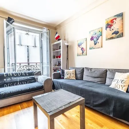 Cosy Proche Arc De Triomphe Apartment *